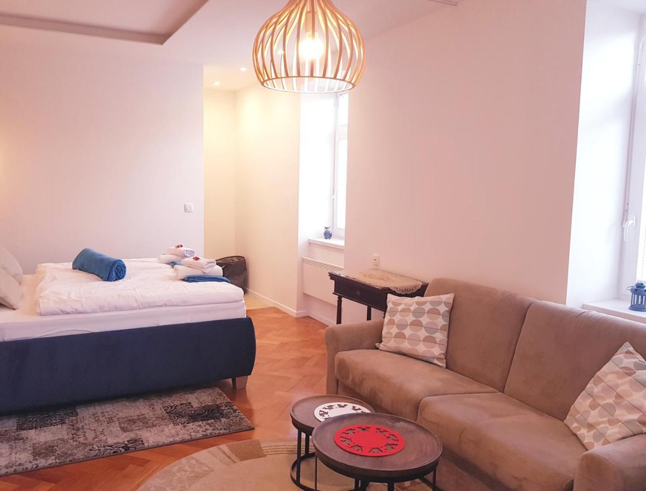 Artorius Apartment *